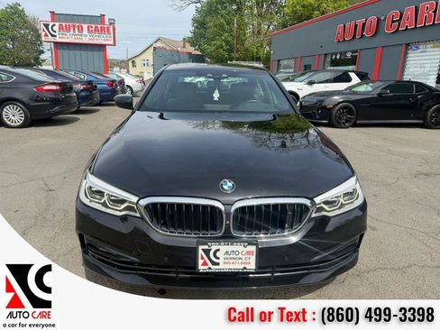 Used 2017 BMW 540i xDrive AWD/4WD image 2