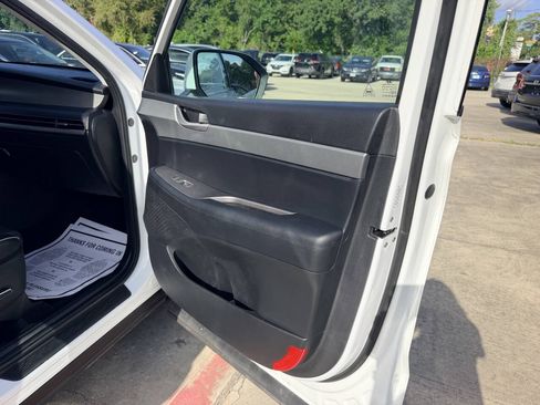 Used 2024 Hyundai Palisade SEL FWD image 28