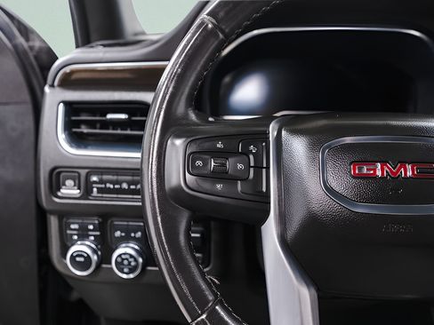 Used 2022 GMC Yukon SLE w/ Max Trailering Package AWD/4WD image 13