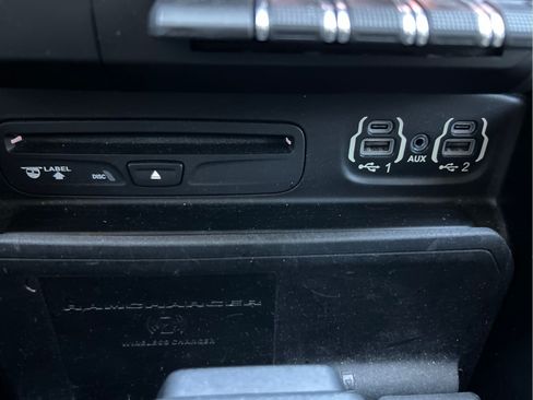 Certified 2019 RAM 1500 Laramie AWD/4WD image 33