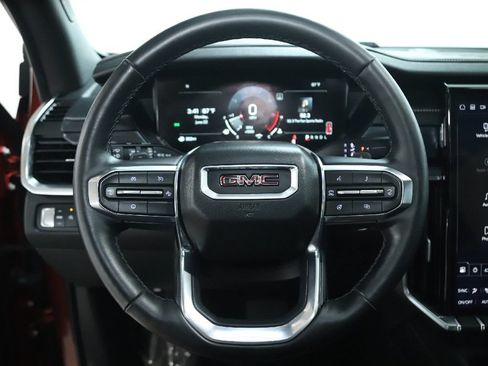 Used 2024 GMC Acadia Elevation FWD image 22