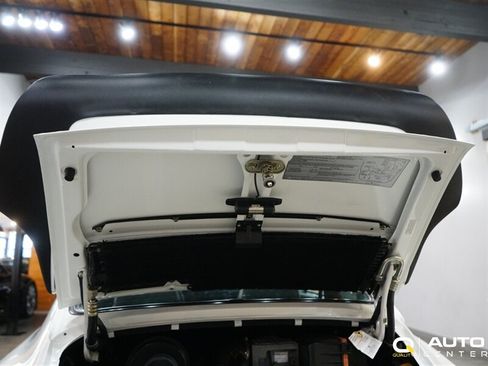 Used 1987 Porsche 911 Carrera RWD image 40