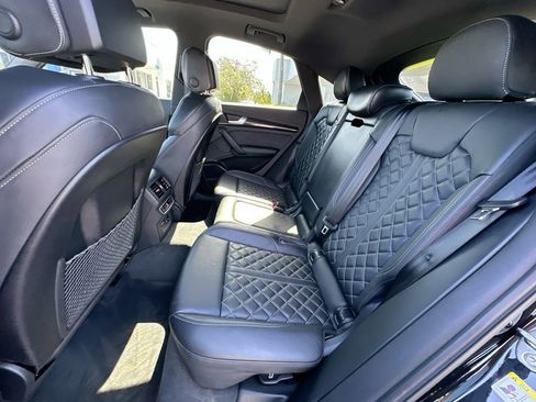 Used 2023 Audi SQ5 Prestige AWD/4WD image 23