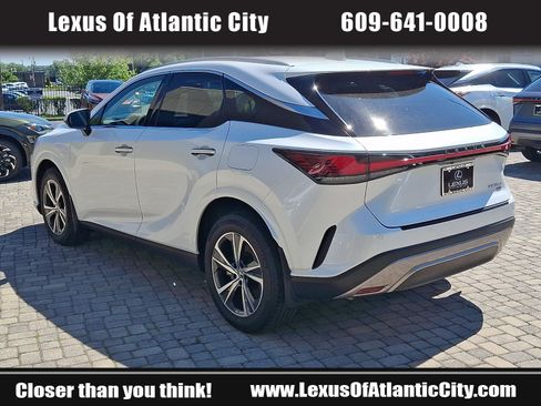 Certified 2023 Lexus RX 350 Premium w/ Cold Area Package AWD/4WD image 4