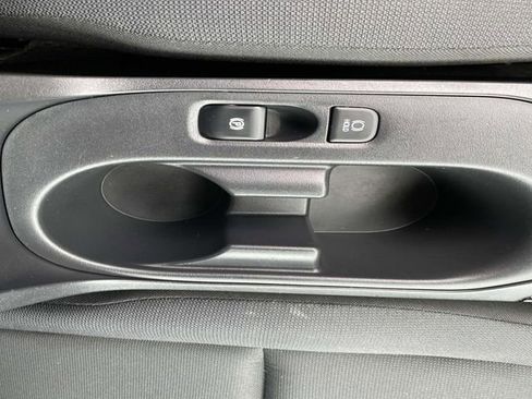 Used 2023 Toyota Corolla LE image 30