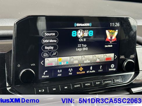 Used 2025 Nissan Pathfinder SL w/ Cargo Package image 34