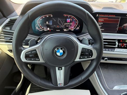 Used 2022 BMW X5 sDrive40i w/ M Sport Package RWD image 11