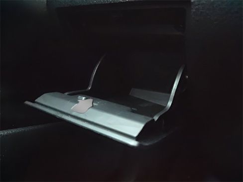 Used 2018 Toyota Camry XSE image 28