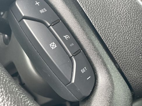 Used 2025 Chevrolet Express 2500 w/ Driver Convenience Package RWD image 19