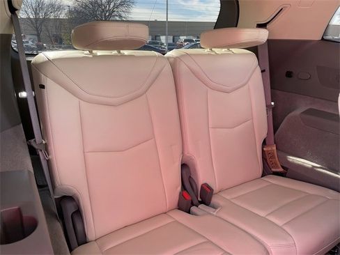 Used 2023 Cadillac XT6 Premium Luxury w/ Technology Package image 31