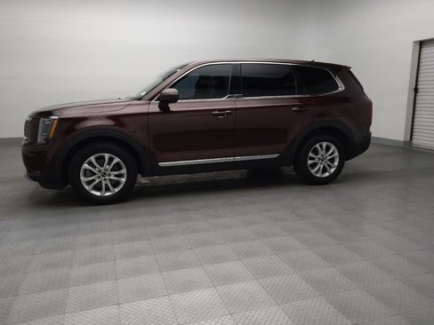 Used 2021 Kia Telluride LX FWD image 2