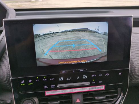 Used 2024 Toyota bZ4X AWD w/ Weather Package image 28