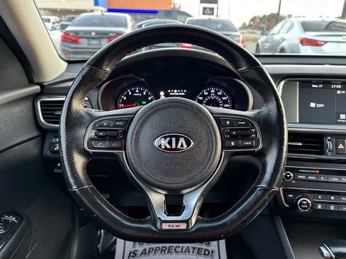 Used 2018 Kia Optima SX w/ Technology Package image 14