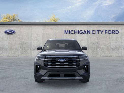 New 2026 Ford Explorer Active image 6