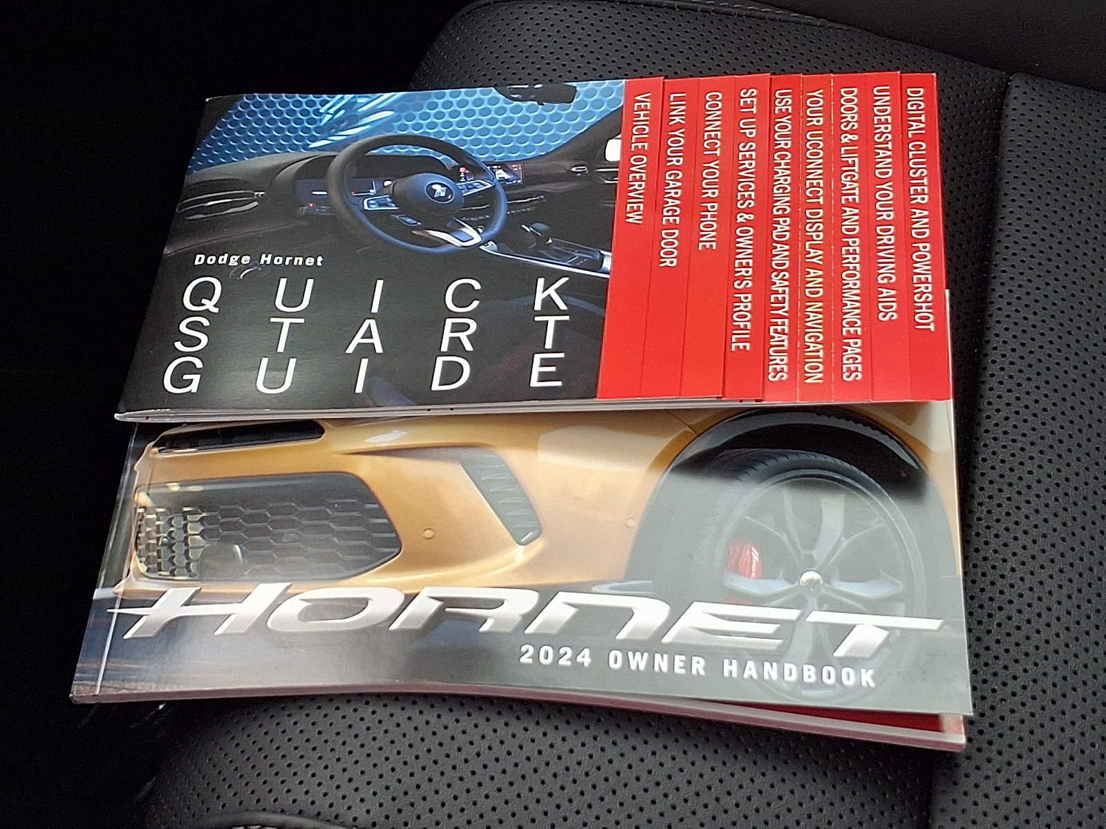 Used 2024 Dodge Hornet R/T Plus w/ Tech Pack Plus w/o Parking AWD/4WD image 28