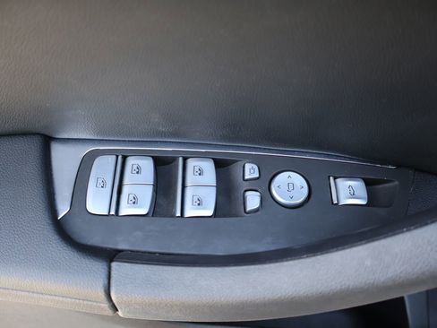 Used 2023 BMW X3 sDrive30i w/ M Sport Package image 41