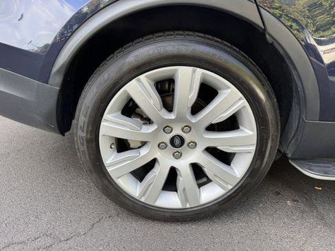 Used 2019 Land Rover Discovery HSE image 37