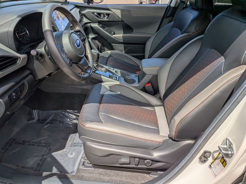 Used 2025 Subaru Crosstrek 2.5i Limited w/ Crosstrek Mirror Package AWD/4WD image 11