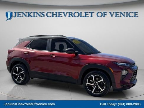 Certified 2022 Chevrolet TrailBlazer RS FWD image 1