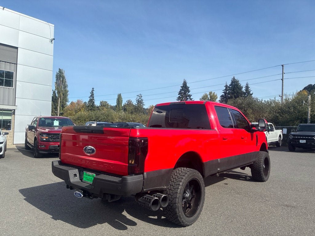 Used 2017 Ford F350 Lariat w/ Camper Package AWD/4WD image 5