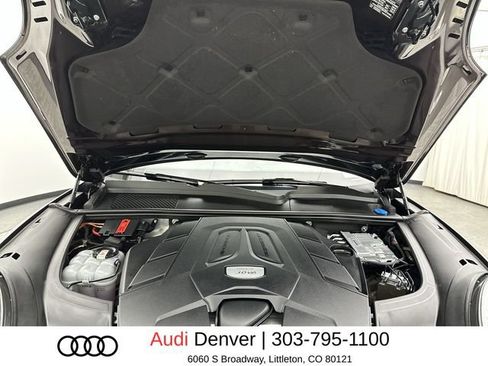 Used 2023 Porsche Cayenne Coupe AWD/4WD image 26