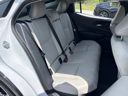 Used 2026 Toyota Prius XLE FWD image 21