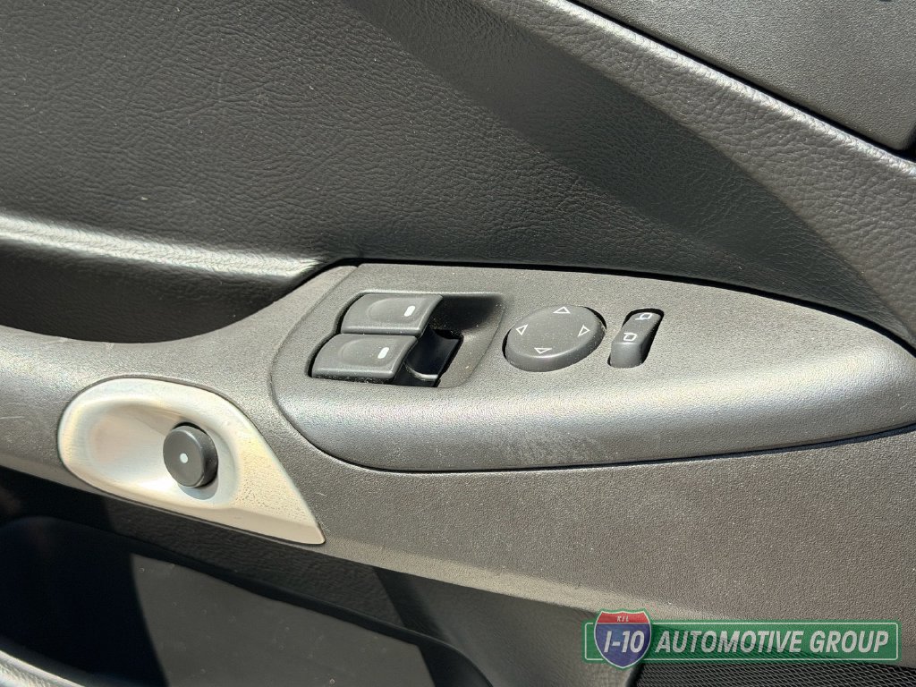 Used 2008 Chevrolet Corvette Convertible w/ Preferred Equipment Group RWD image 16