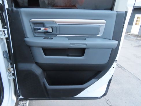 Used 2013 RAM 2500 Big Horn image 47