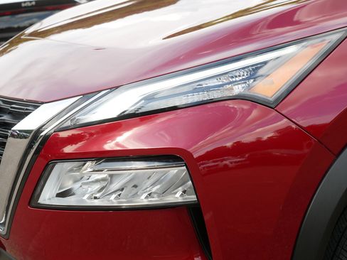 Certified 2023 Nissan Rogue SV AWD/4WD image 16