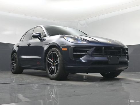 Used 2021 Porsche Macan GTS AWD/4WD image 32