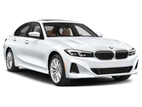 Used 2024 BMW 330i Sedan w/ M Sport Package RWD image 9