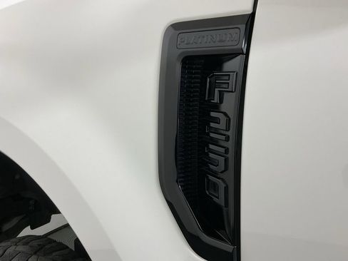 Used 2022 Ford F250 Platinum image 31