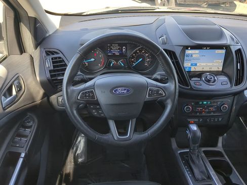 Used 2019 Ford Escape Titanium image 16