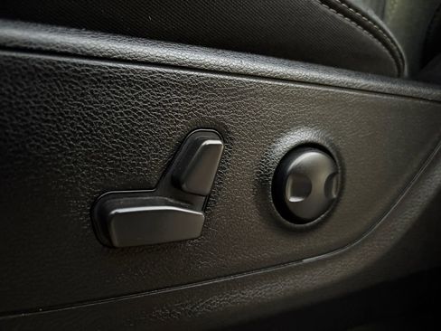 Used 2022 RAM 1500 Big Horn image 16