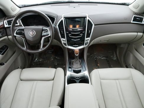 Used 2015 Cadillac SRX Luxury image 10