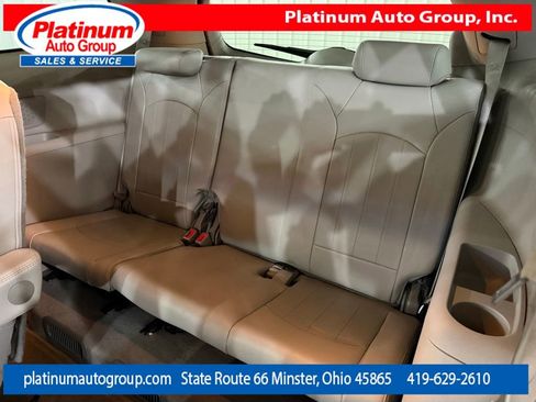 Used 2014 Buick Enclave Premium FWD image 30