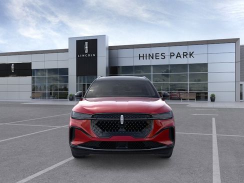New 2026 Lincoln Nautilus Reserve w/ Jet Appearance Package AWD/4WD image 6