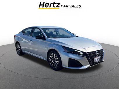 Used 2024 Nissan Altima 2.5 SV