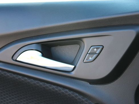 Used 2024 Chevrolet Malibu LT image 34