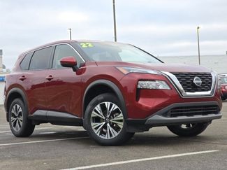 Used 2022 Nissan Rogue SV video 2