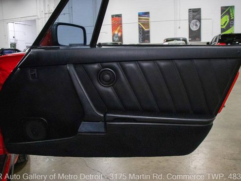 Used 1987 Porsche 911 Carrera image 34