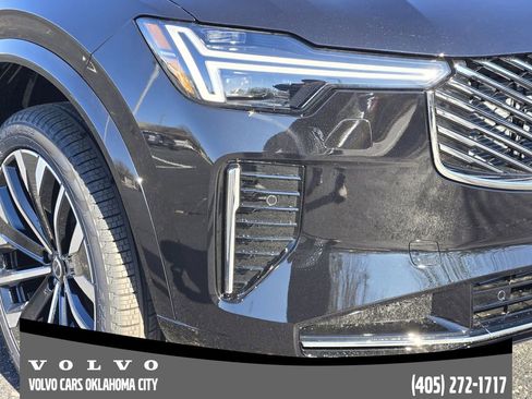 New 2026 Volvo XC90 B5 Core w/ Protection Package Premier image 7