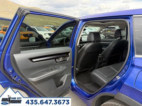 Used 2025 Honda CR-V EX-L image 26