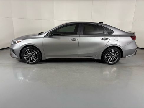 Used 2023 Kia Forte GT-Line image 5