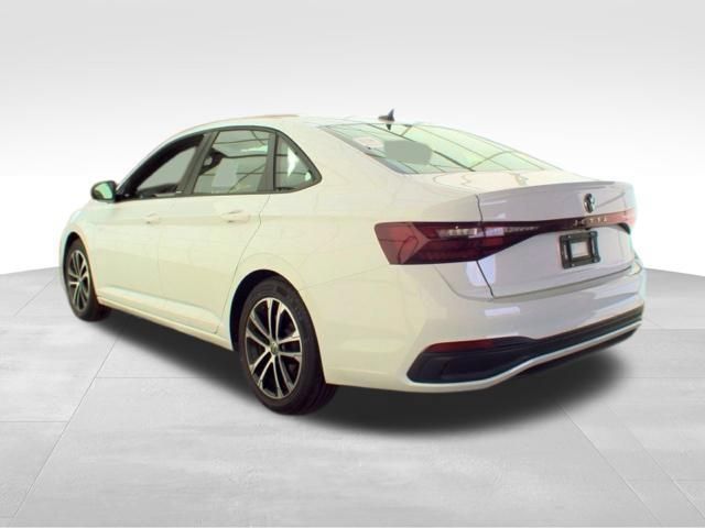 Used 2025 Volkswagen Jetta Sport FWD image 6