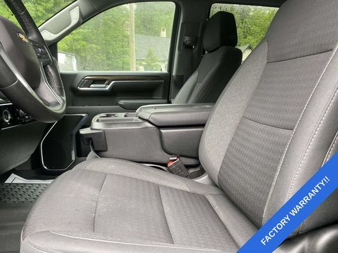 Used 2023 Chevrolet Silverado 1500 LT AWD/4WD image 15