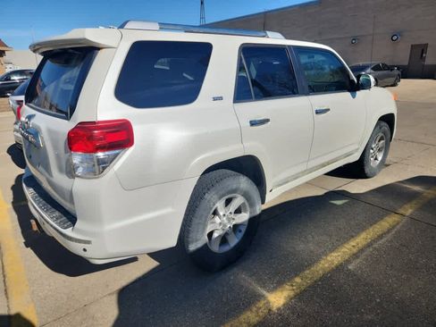 Used 2010 Toyota 4Runner SR5 image 5