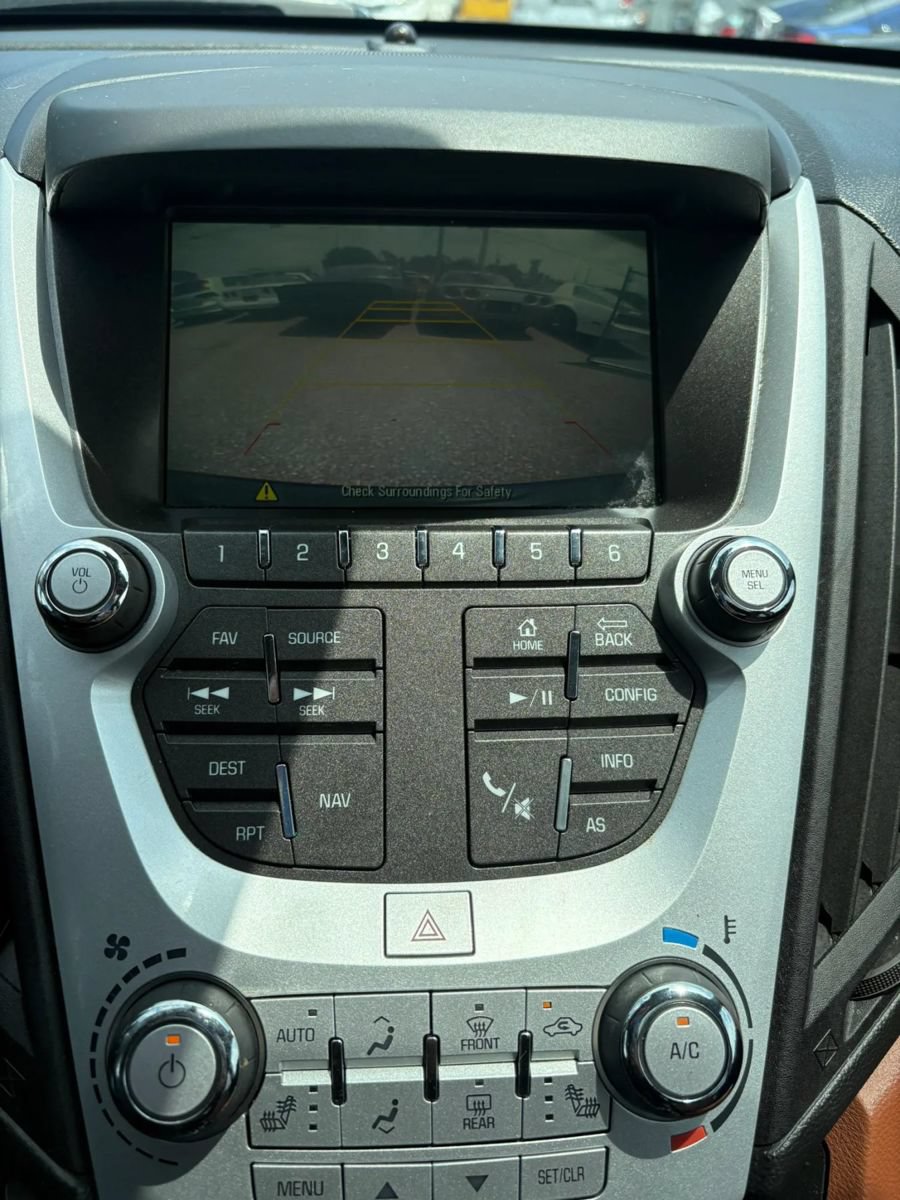 Used 2016 Chevrolet Equinox LTZ w/ Enhanced Convenience Package FWD image 19