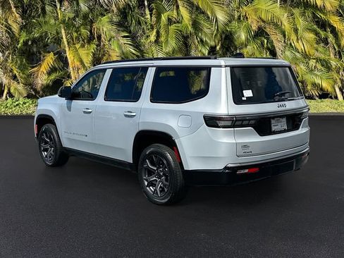 New 2026 Jeep Grand Wagoneer Limited w/ Premium Group II image 3