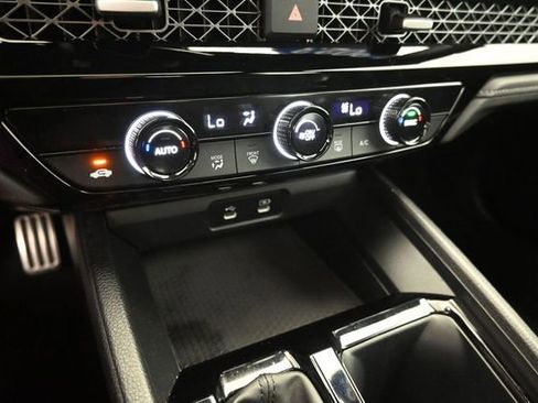 Used 2023 Honda Accord Sport image 18